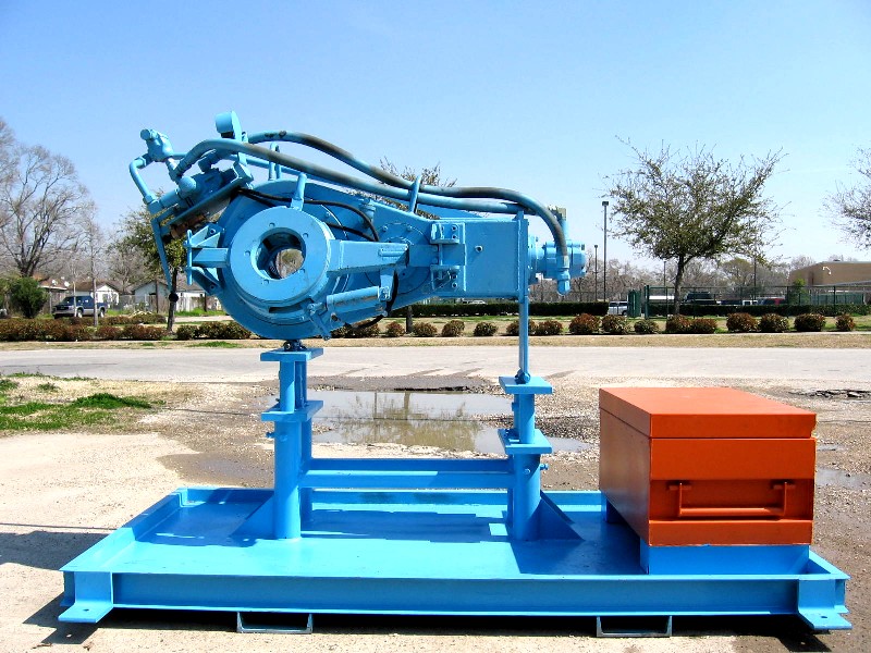 Foster Model 58 buck on bucking unit tong